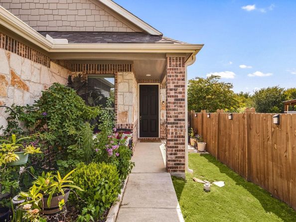 449 Conchillos DR, Georgetown TX 78626