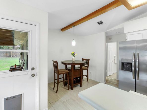 10406 Sentenal DR, Austin TX 78748