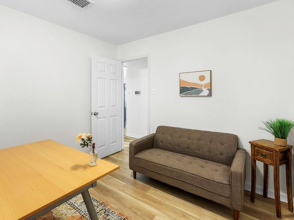 10406 Sentenal DR, Austin TX 78748