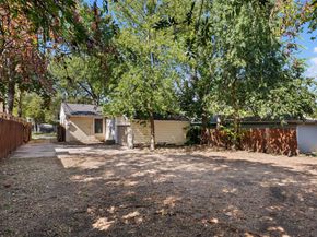 1910 W 33rd ST, Austin TX 78703