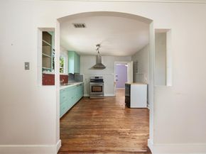 1910 W 33rd ST, Austin TX 78703