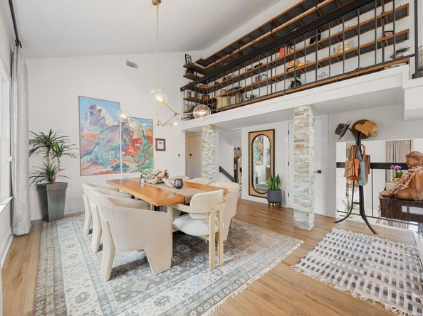 7643 Parkview CIR, Austin TX 78731