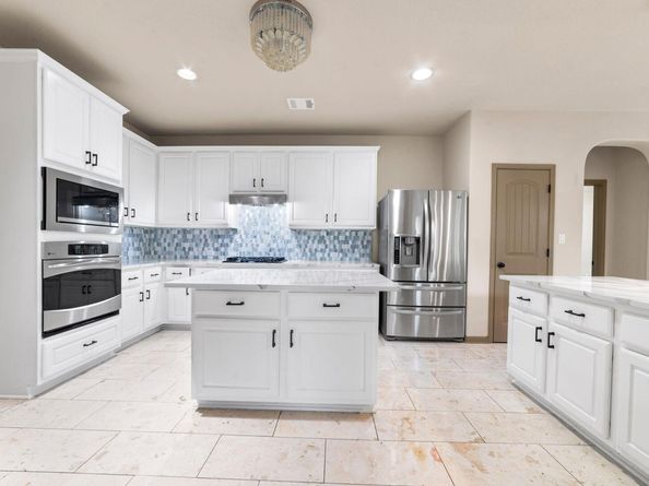 15312 Spillman Ranch LOOP, Bee Cave TX 78738