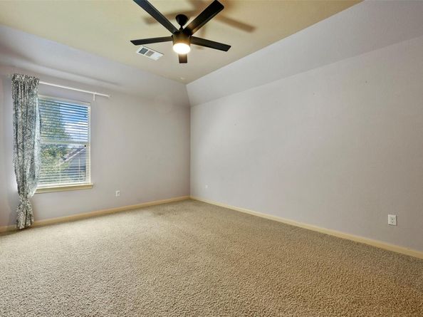 1824 Wolf Dancer, Leander TX 78641