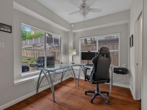 8910 Spicebrush DR, Austin TX 78759