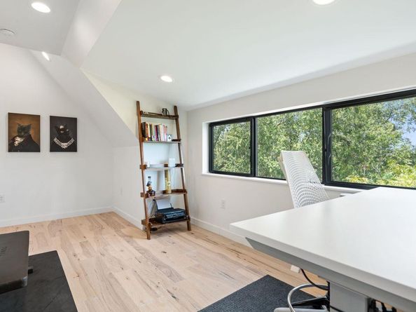 2118 Glendale PL 1, Austin TX 78704