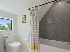 2118 Glendale PL 1, Austin TX 78704