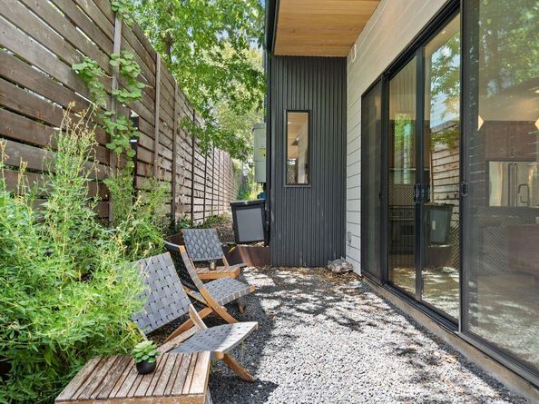 2118 Glendale PL 1, Austin TX 78704