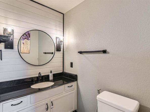 2009 Kaiser DR, Austin TX 78748