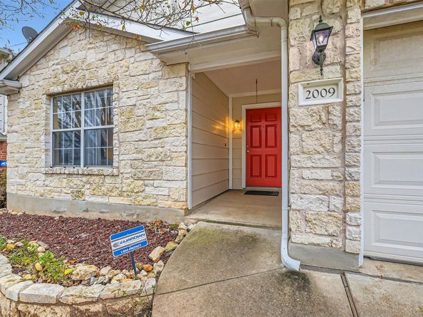 2009 Kaiser DR, Austin TX 78748