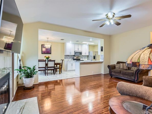 2009 Kaiser DR, Austin TX 78748