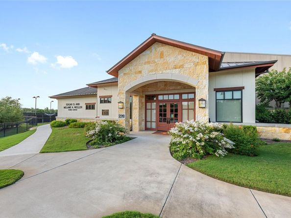 4132 Canyon Glen CIR, Austin TX 78732