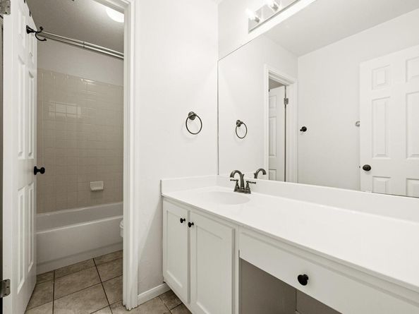 4132 Canyon Glen CIR, Austin TX 78732