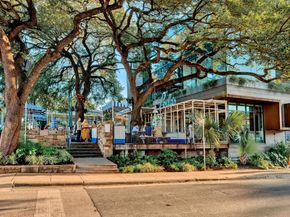 412 Krebs LN, Austin TX 78704