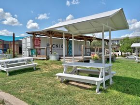 412 Krebs LN, Austin TX 78704