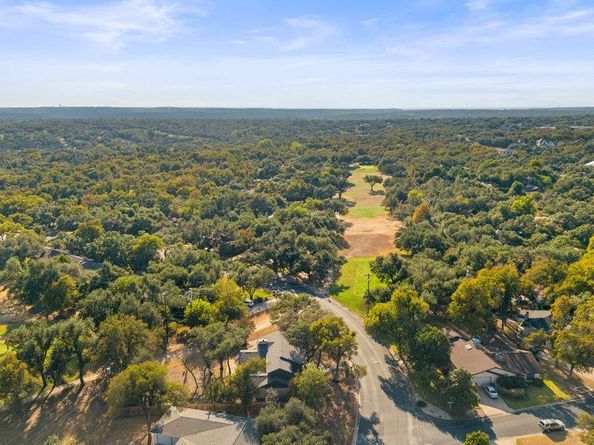 9112 Balcones Club DR, Austin TX 78750