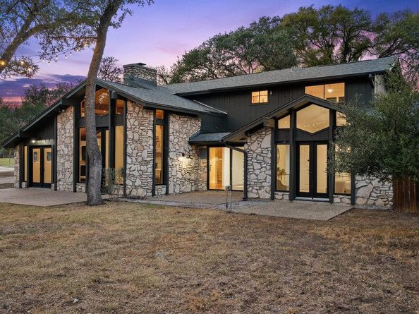 9112 Balcones Club DR, Austin TX 78750