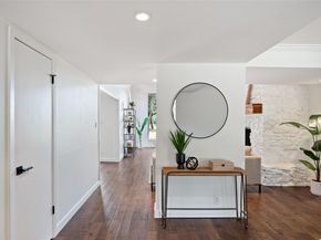 9112 Balcones Club DR, Austin TX 78750