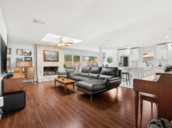 11307 Powder Mill TRL, Austin TX 78750