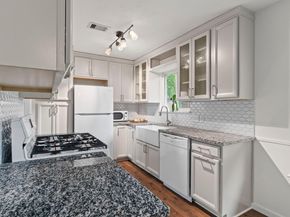 5811 Glenhollow PATH, Austin TX 78745