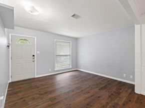 5811 Glenhollow PATH, Austin TX 78745
