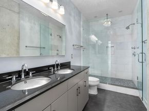 360 Nueces ST 1611, Austin TX 78701