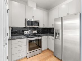 360 Nueces ST 1611, Austin TX 78701