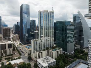360 Nueces ST 1611, Austin TX 78701