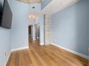 360 Nueces ST 1611, Austin TX 78701
