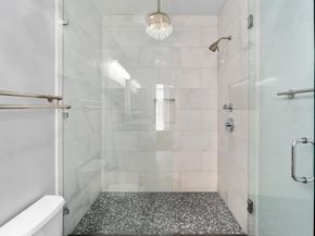 360 Nueces ST 1611, Austin TX 78701