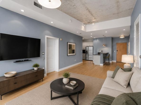 360 Nueces ST 1611, Austin TX 78701