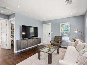 1183 Coleto ST, Austin TX 78702
