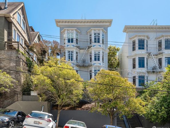 1145 Green Street 3, San Francisco CA 94109