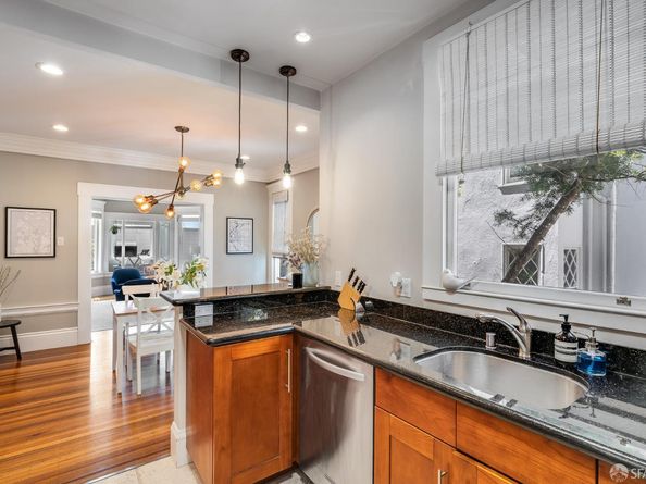 1145 Green Street 3, San Francisco CA 94109