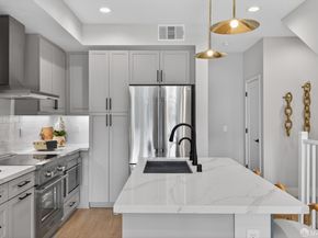 806 Glenview Drive, San Bruno CA 94066