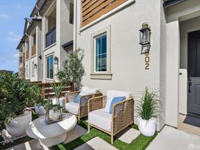 806 Glenview Drive, San Bruno CA 94066