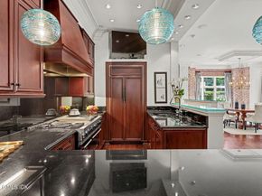 212 Milbank Avenue South, Greenwich CT 06830