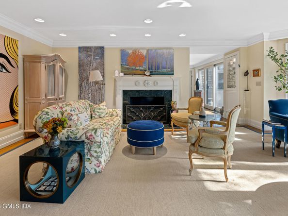 2 Winding Lane, Greenwich CT 06831