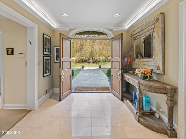 2 Winding Lane, Greenwich CT 06831