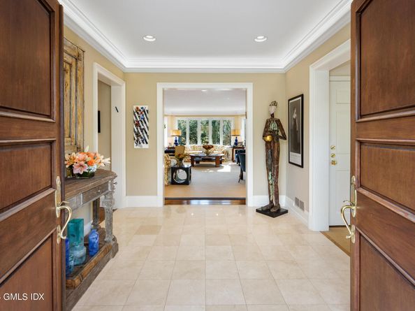 2 Winding Lane, Greenwich CT 06831