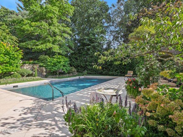 2 Winding Lane, Greenwich CT 06831