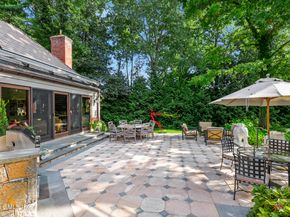 2 Winding Lane, Greenwich CT 06831