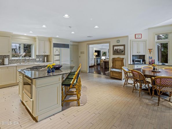 2 Winding Lane, Greenwich CT 06831