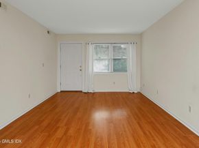 351 Pemberwick Road 111, Greenwich CT 06831