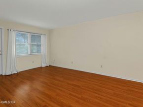 351 Pemberwick Road 111, Greenwich CT 06831