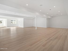 928 West Road, New Canaan CT 06840