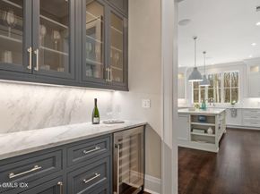 928 West Road, New Canaan CT 06840