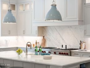 928 West Road, New Canaan CT 06840