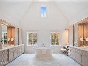 928 West Road, New Canaan CT 06840
