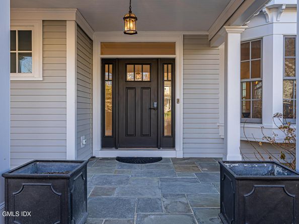 3 Finney Knoll Lane, Riverside CT 06878
